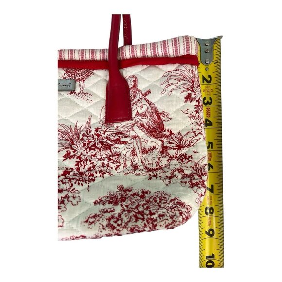 Isabella's Journey Cranberry and white, Renaissance,  Quilted Petite Carpet Bag - Picture 11 of 12